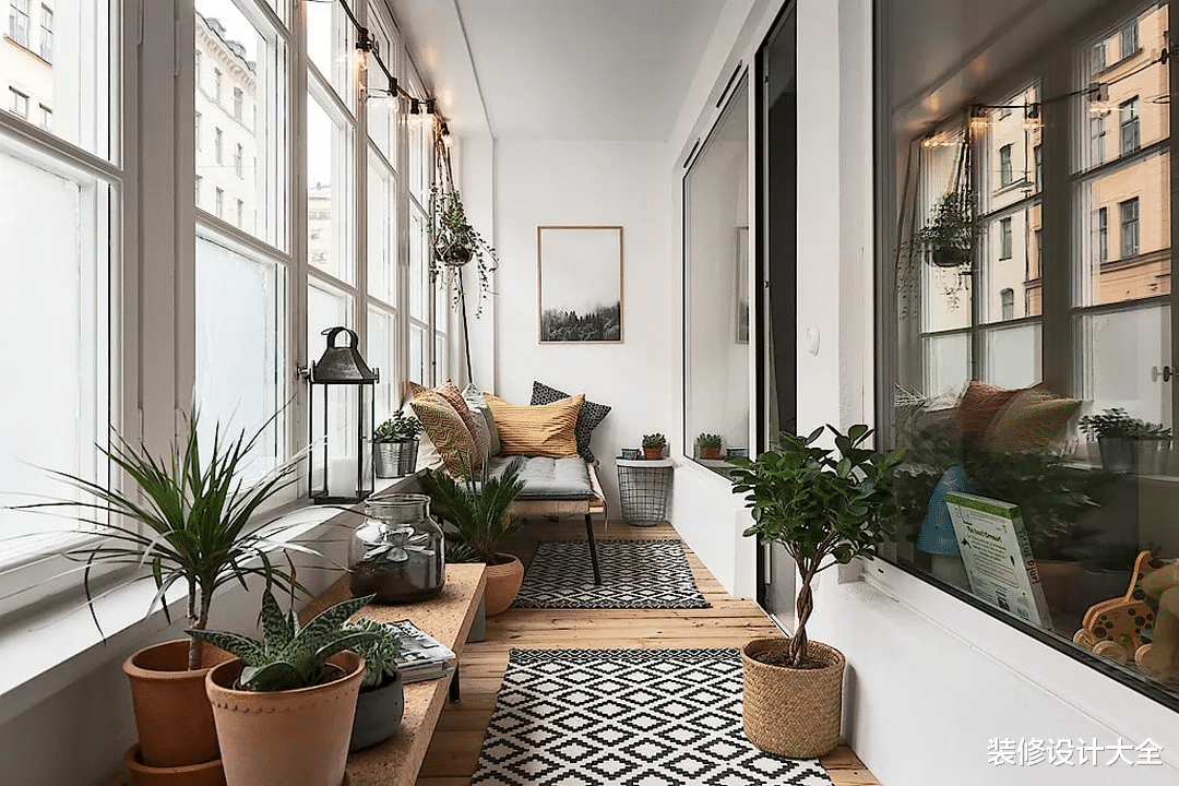 阳台封窗又丑越贵？老师傅苦笑“那是你不懂得这样设计！”