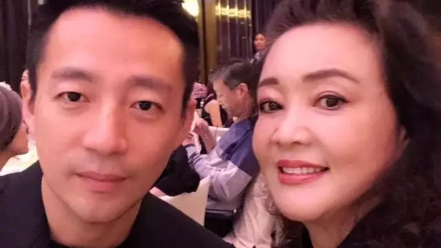 张兰|?64岁的张兰，再曝大S妈妈的猛料！