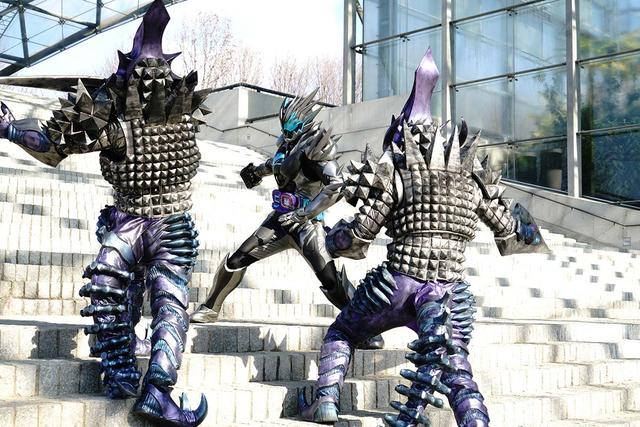 使徒|假面骑士Revice:换色大法再度出现,基夫使徒获得强化战力飙升