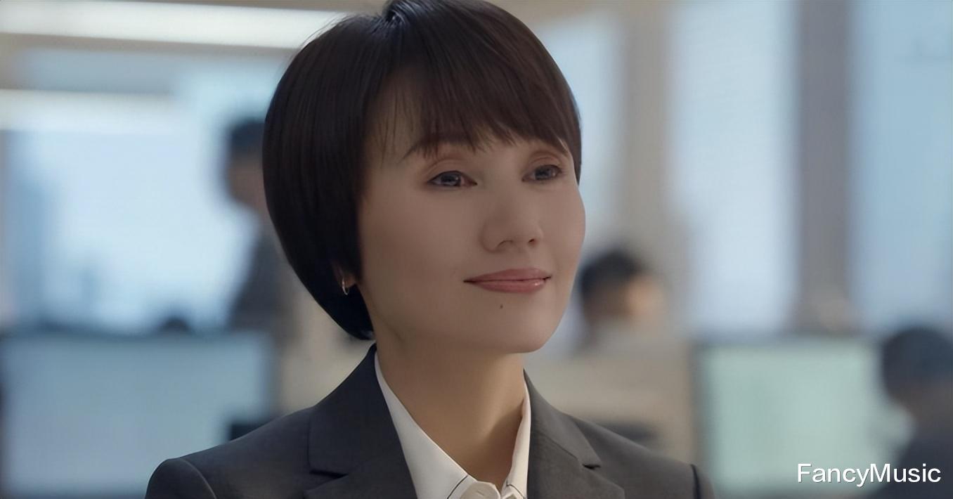 袁泉|《玫瑰之战》成功密码:袁泉演技无可挑剔,黄晓明在意料之外