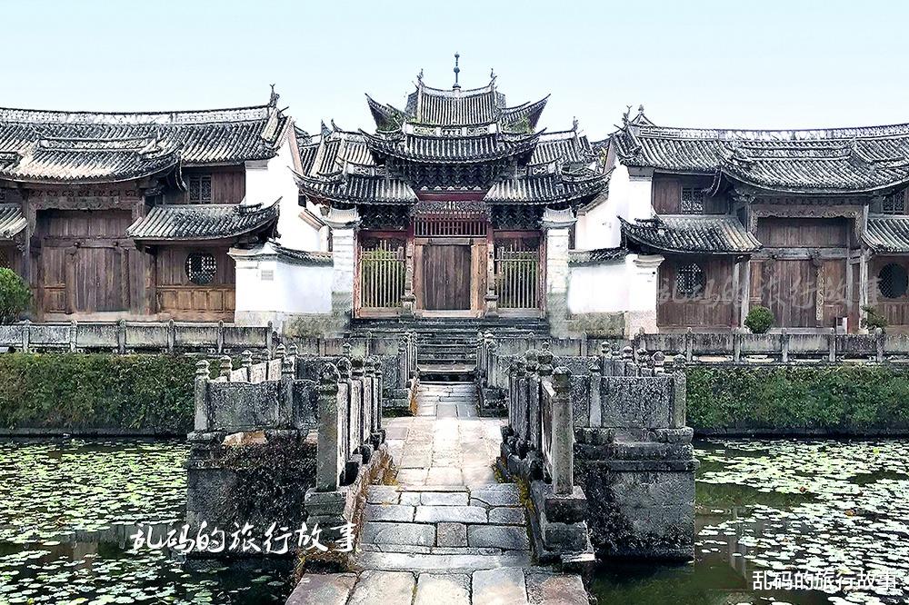 黄果树瀑布|云南这座古镇，因徐霞客而闻名，有百年“翡翠大王”豪宅就在腾冲