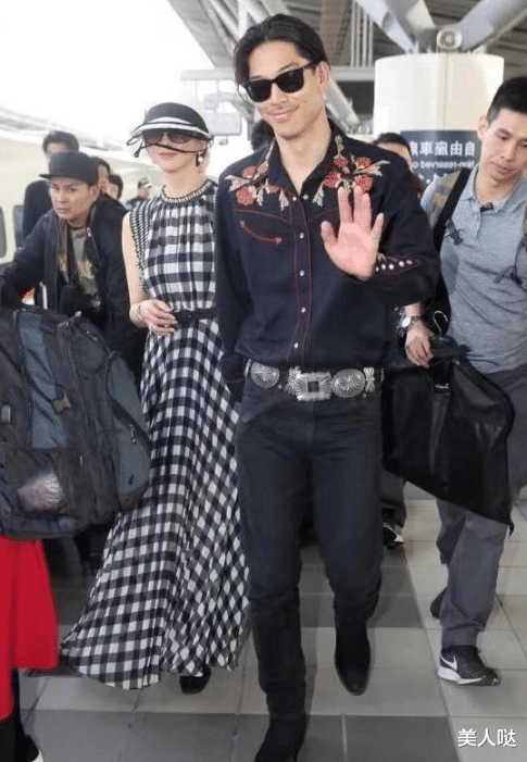 林志玲|林志玲生娃后气质大变!与老公同框打扮朴素又保守,小7岁日本老公留中分头太油腻