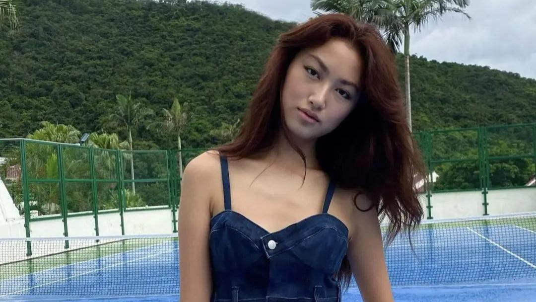 男神 12位香港男神的女儿，有人1米8身材火辣，有人胖到200斤