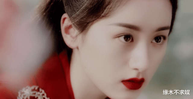 琉璃|没想到《琉璃》里她发展飞跃，欢瑞不掩饰对她的倚重，网友：优秀