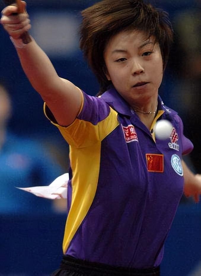 张怡宁|41岁张怡宁变漂亮了！越活越精致，与61岁丈夫罕见同框，精神抖擞