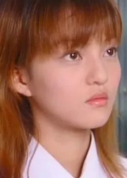 美容养颜 出道20年还是童颜!张韶涵靠全明星里最会洗脸的美容博主打响名号