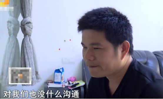 2017年,湖南男子因儿子非亲生要和妻子离婚,母亲阻挠:不能离