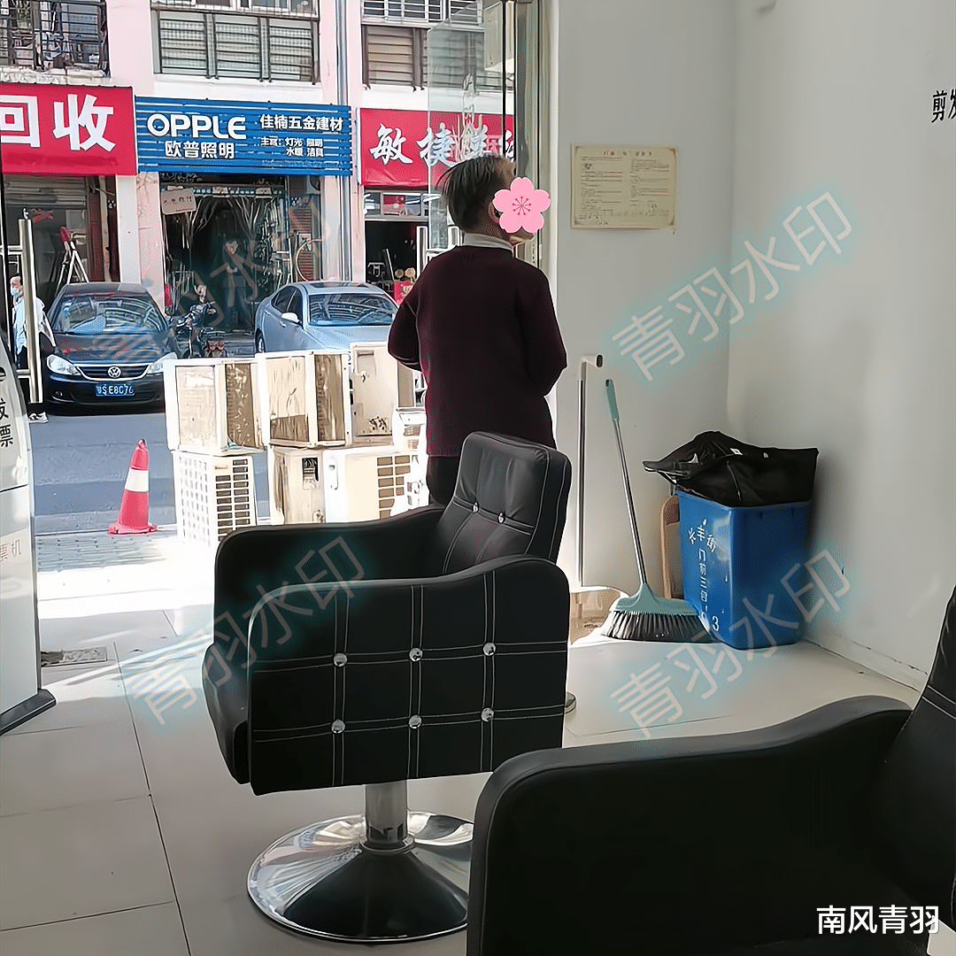 发型 无语!说好十五元理发,剪完头发老人只给十元零五角,态度还很嚣张