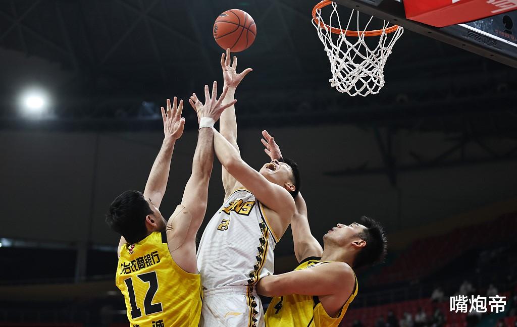 MVP|郭艾伦MVP又稳了！CBA邓肯2连败，11中11都没用，最大竞争对手出局