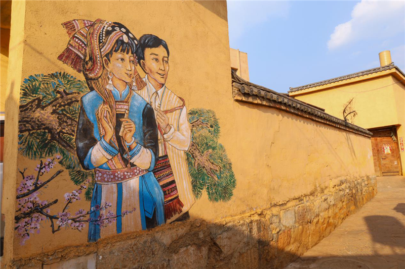 无量山|挖到一座20℃的避世小城，人均30畅泡温泉，一秒穿越摩洛哥，秋冬躺平正合适！