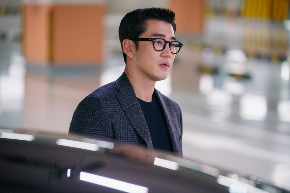 尹启相|韩剧《第六感之吻》5-6集，徐智慧携手尹启相演绎「傲娇上司暗恋我」高甜剧情！