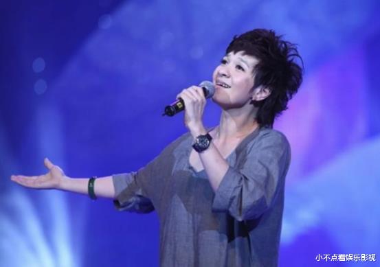 柯以敏|柯以敏复出带货被直播间炮轰,她的一句“滚”,直接让其身败名裂