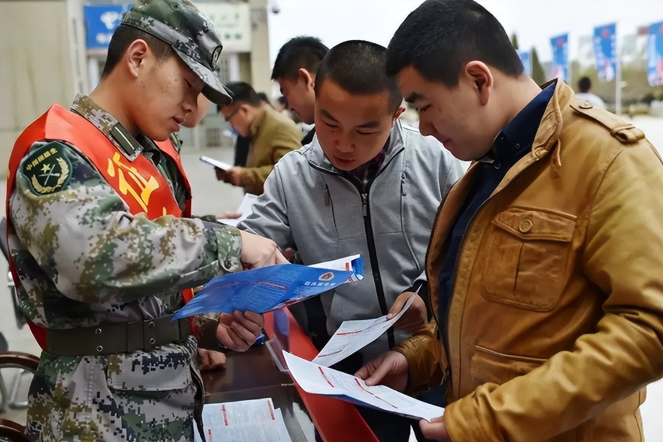 原创|2022征兵新要求，或将实行“带编入伍”，退伍后直接到编制岗位