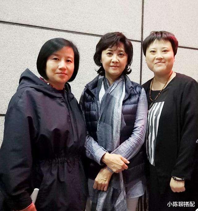 |“女儿国国王”朱琳,69岁朴素简单不扮嫩,却美丽优雅不输30岁