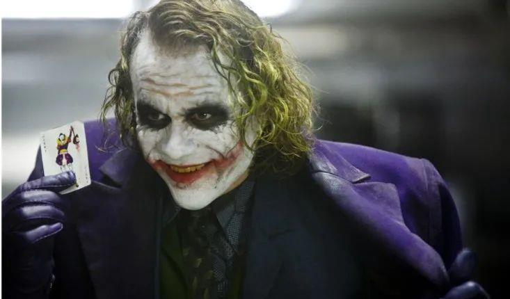 凯多|为何在ACGN中,受伤的总是世界?