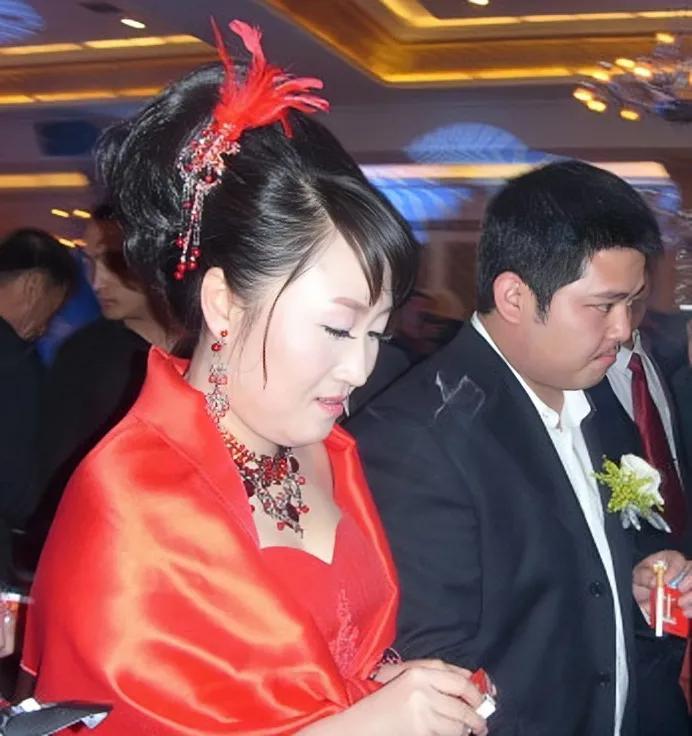 赵本山|赵本山：最省心的，是大女儿，能接班的是儿子，最头痛的是小女儿