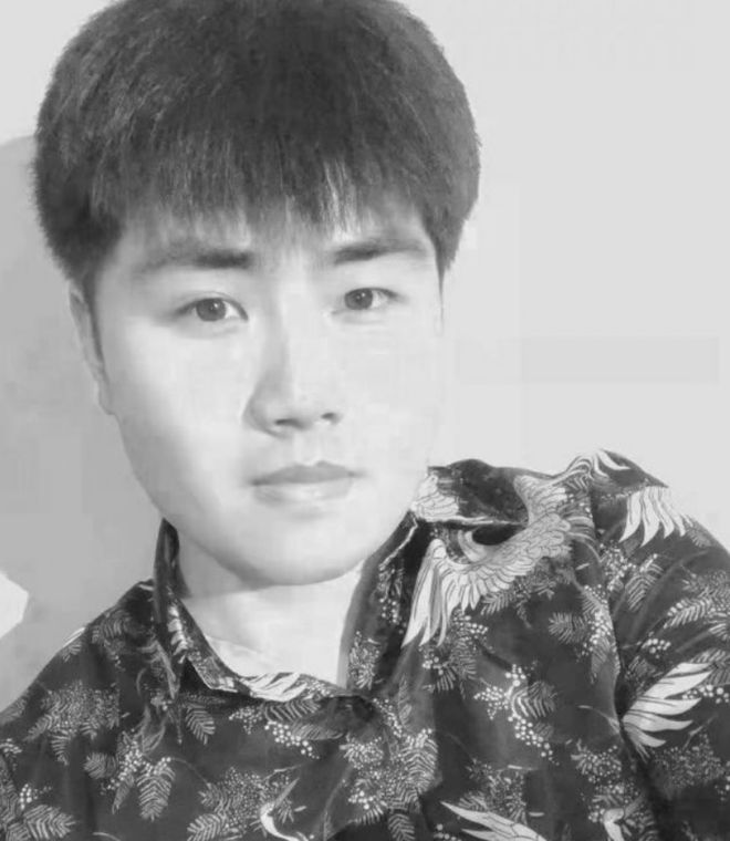小伙制止男子殴打女性被捅19刀死亡：上前劝阻，遭到对方报复