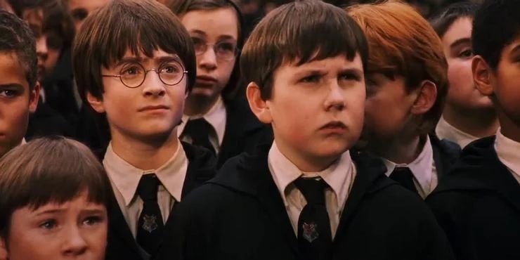 哈利·波特|《哈利波特》，你能看到哈利的另一面吗？主角光环之下的残酷现实