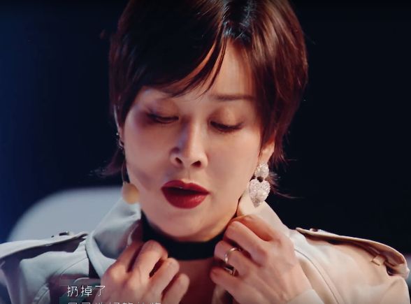 那英|《浪姐3》:吓退观众的六大造型,那英宁静全中招,各个天雷滚滚