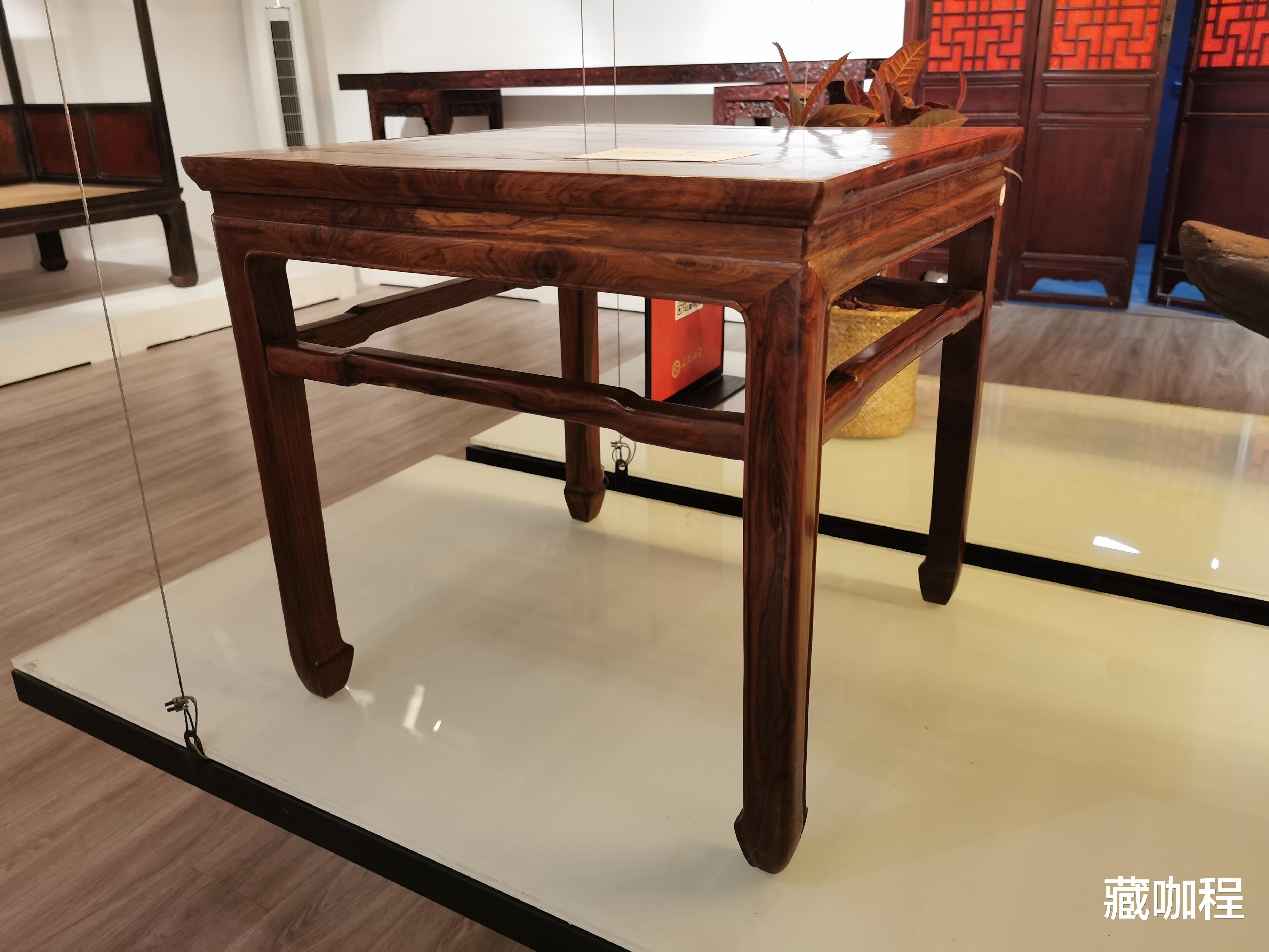 座面镶硬板,黄花梨老料新作椅凳无软屉