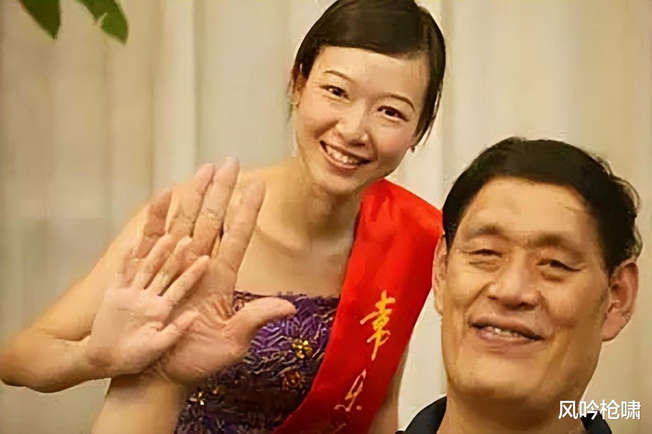 穆铁柱|穆铁柱的最后一天：倒在健身器材上，前一天过生日队友还来庆祝