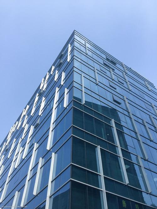 如何画出高端大气的建筑设计方案分析图?