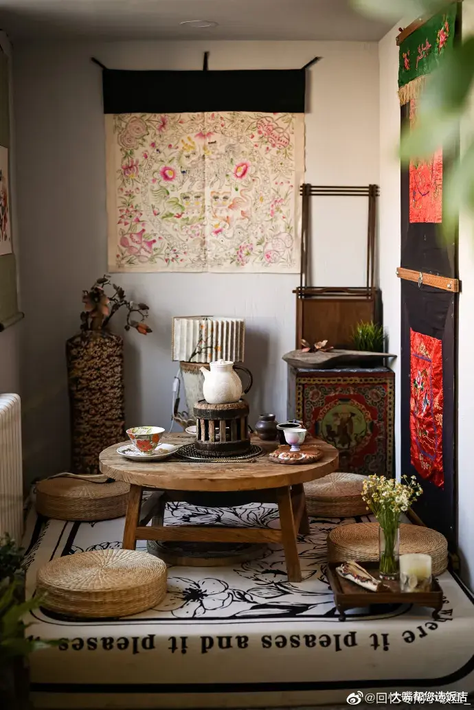 吃在大连-民俗风的装修，鸡汤底的麻辣烫，人称大连版李子柒开的店，打卡了吗？