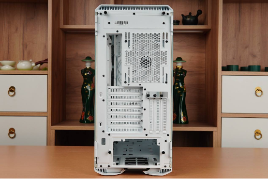 机箱|新的一年新的归来，追风者(PHANTEKS) PK518幻影白新色鉴赏