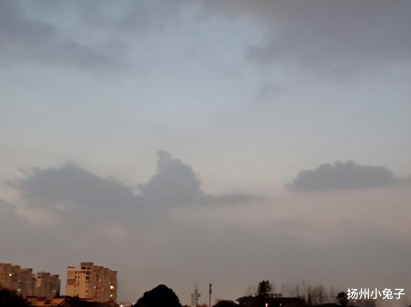 商品房|想不到啊,最终活成了自己讨厌的“败家娘们”