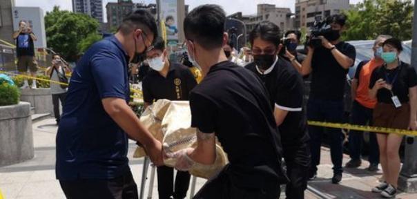 突发!40岁男星艾成坠亡,欠500万给妻留遗言,生前最后动态曝光