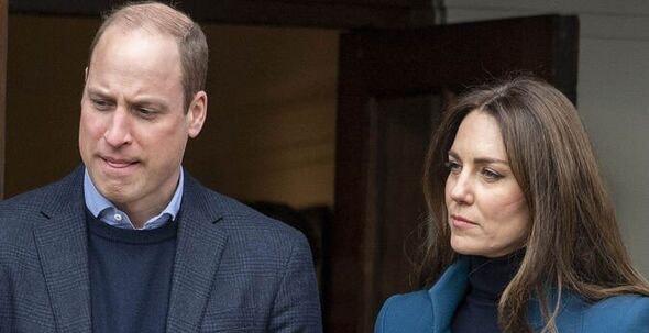 路易·亚瑟·查尔斯|凯特和威廉欢乐家庭日照片流出，粉丝陷入疯狂，路易王子得到安慰