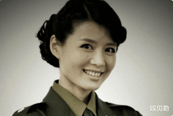 傅程鹏|出道27年，两任妻子分别是霸王花与名模，如今因《王牌部队》火了