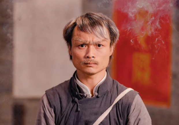 林正英|他被誉为林正英的接班人，连拍三部僵尸电影，因口碑崩盘欲退出