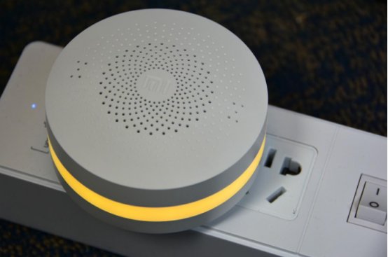 小米科技|小米一贯的作风,就是找生态链厂商定制,在产品上做一些取舍