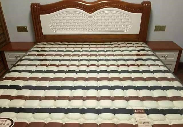 公婆装修的婚房,一进门心情瞬间沉重,看完要哭了!这能住吗?