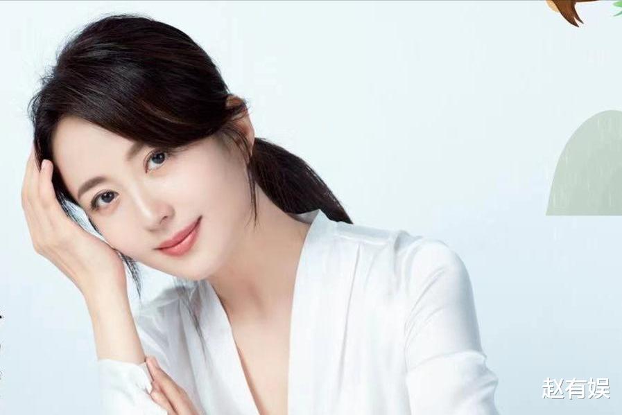 柳岩|她居然结婚了？老公还是圈外人，2人现已育有一娃