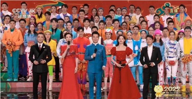 马凡舒|春晚造型大爆火！李思思口红色号再度出圈，马凡舒首登春晚就了不得