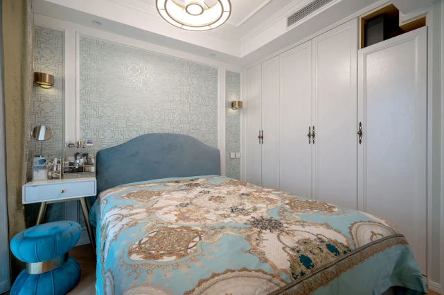 60㎡单身公寓改成两房一厅，住下一家三口，幸福感从来不是靠房子大