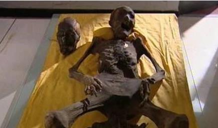 1999年出土不腐女尸,死状诡异腿间留有胎盘,专家推测出悲惨死因