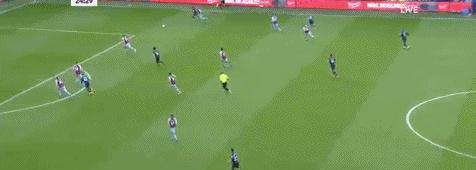 利物浦|曼城2-0回榜首丁丁参与20球！下轮VS利物浦，瓜帅：斯特林很稳定