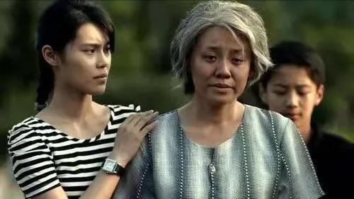 汤姆·克鲁斯|再刷《父母爱情》才懂，晚年德华搬回安杰家藏着她和安杰的深情