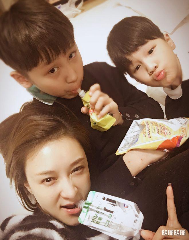 《情深深雨濛濛》20年了，以当今审美，10位女演员谁最好看？