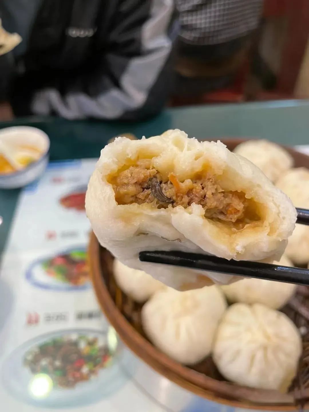 石林|比苏州更江南，小吃堪称一绝，这座低调的北方水城，秋天美翻了