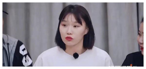 李佳琦|李佳琦与助理相爱相杀？旺旺职场逆袭路，业务能力出众性格还好？