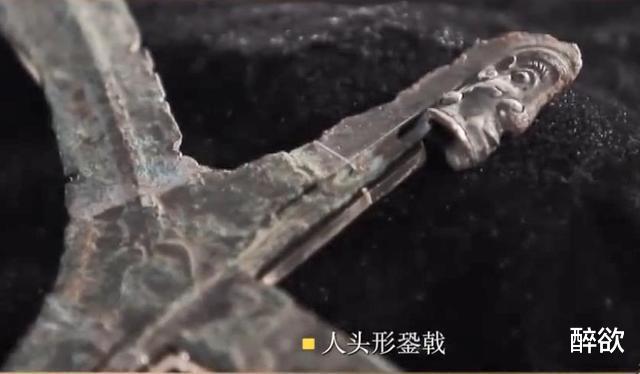 老农发现3000年前水壶，倒掉液体去卖，专家气得捶胸顿足