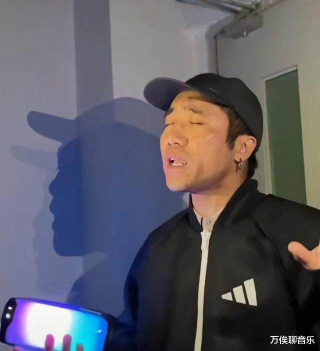 月老掉线|最近《月老掉线》这首歌火了起来,跟大家聊一聊这首歌