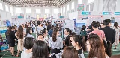 工作室|00后毕业生找工作出新标准,声称:不是双休就不干,清醒得可怕