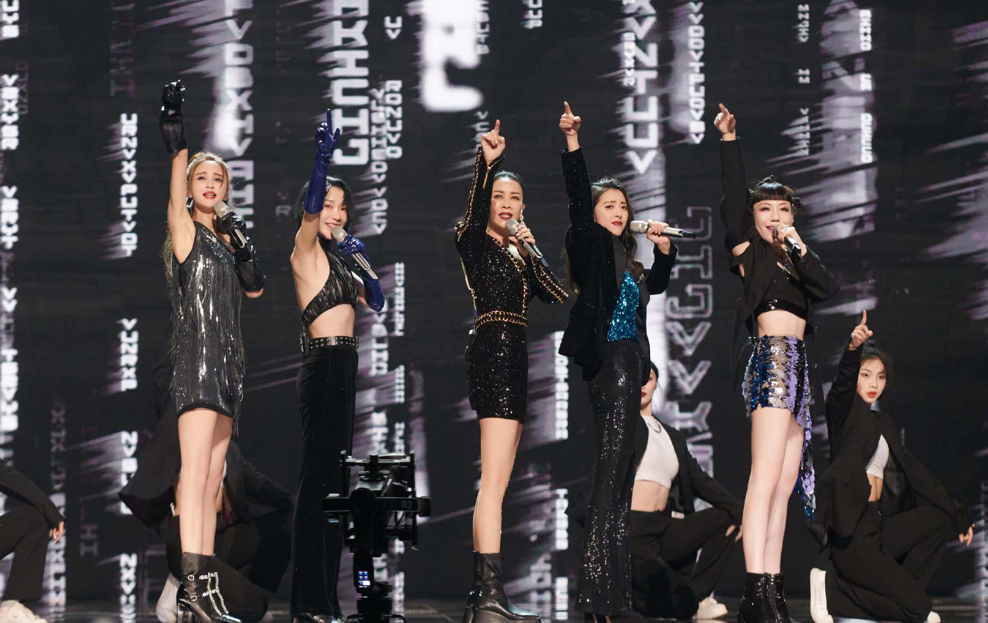 王心凌|有了王心凌，就可以不要张杰、周深、龚俊、蔡徐坤、李宇春了吗