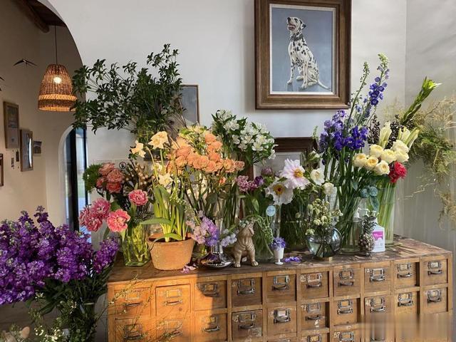 天猫|从互联网大厂返乡的年轻人：曾想过赚几年快钱，辞职后发现自己重回少年，再也不想996