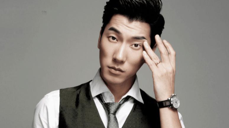 张亮|张亮的“毁灭”史：从红极一时到“失业”，一手好牌怎么糊的？